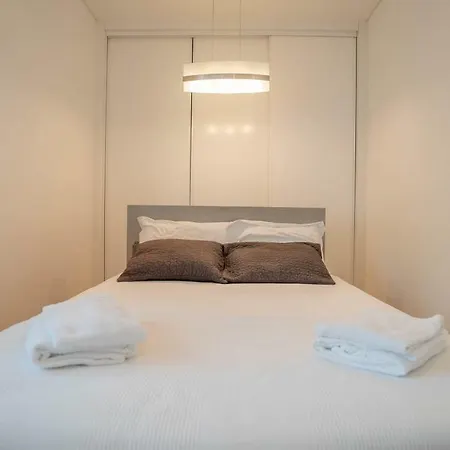 Διαμέρισμα Casual @ 5 De Outubro Lisboa