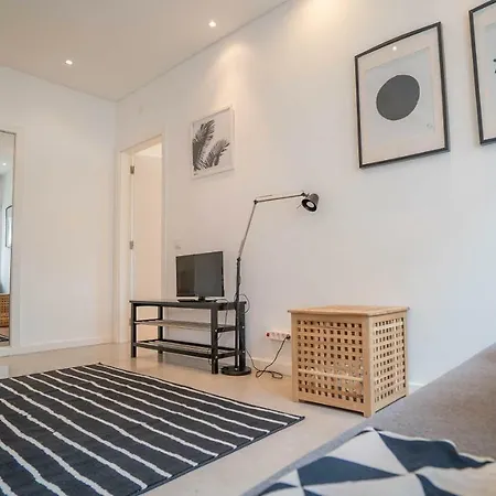 Apartment Casual @ 5 De Outubro Lisbon