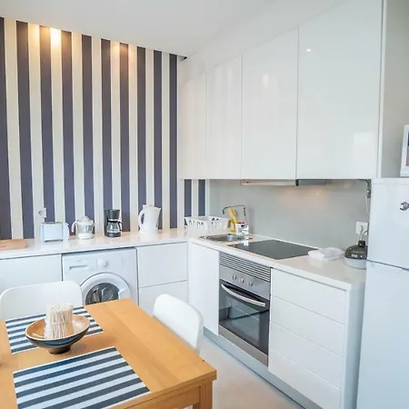 Apartment Casual @ 5 De Outubro Lisbon